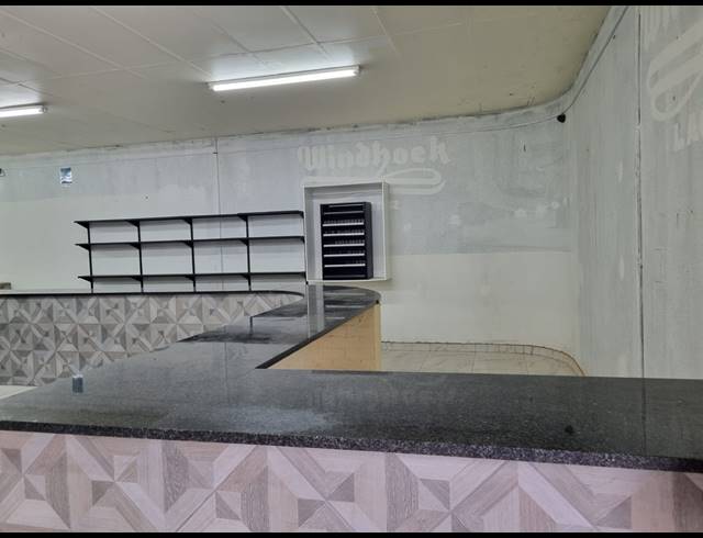 180M² RETAIL TO LET IN WHITE RIVER CENTRAL